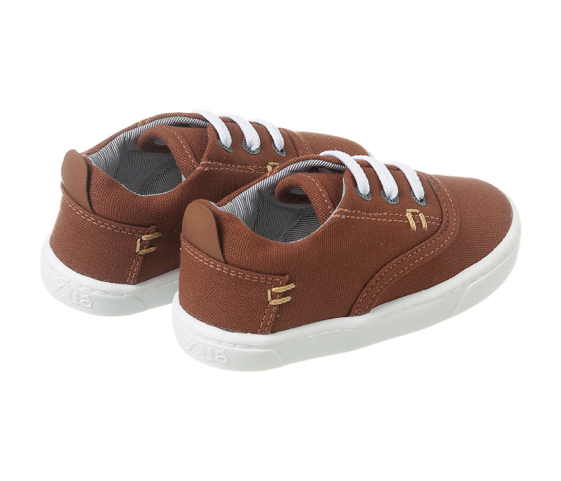 Tenis xua xua 2025